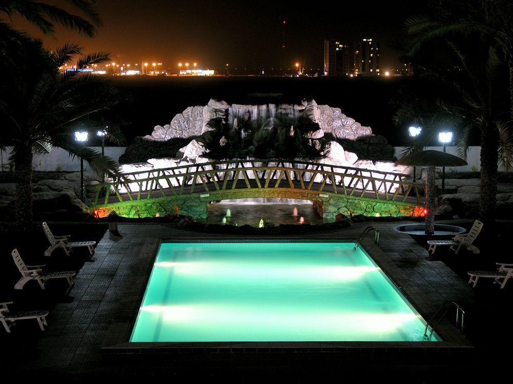 รอยัล เรสซิเดนซ์ โฮเทล อพาร์ตเมนต์ Hotel อุมม์อัลไกไวน์ ภายนอก รูปภาพ