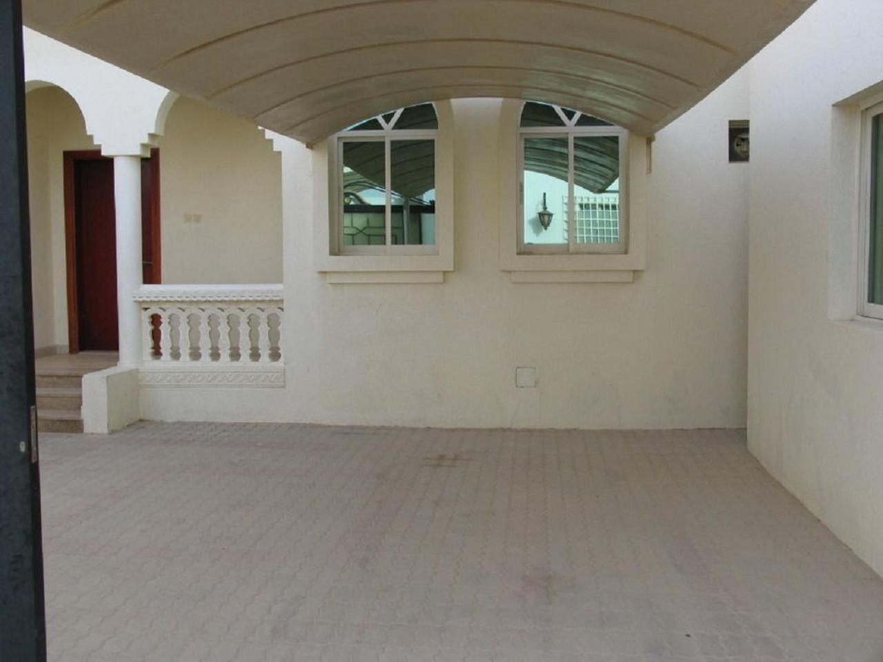 รอยัล เรสซิเดนซ์ โฮเทล อพาร์ตเมนต์ Hotel อุมม์อัลไกไวน์ ภายนอก รูปภาพ