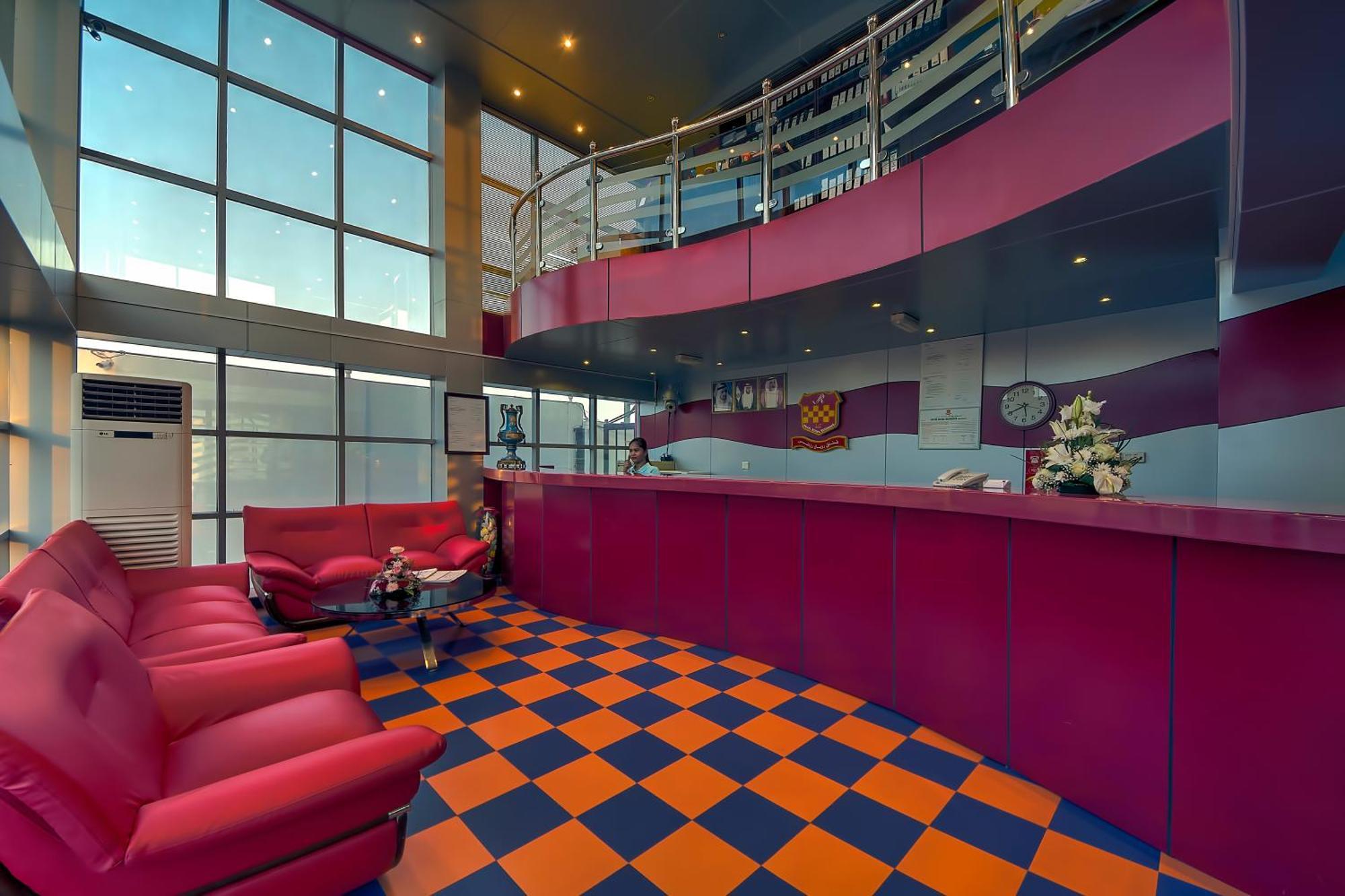 รอยัล เรสซิเดนซ์ โฮเทล อพาร์ตเมนต์ Hotel อุมม์อัลไกไวน์ ภายนอก รูปภาพ